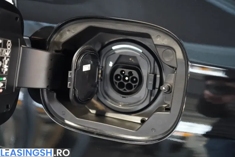 Mercedes-Benz S 63 AMG (Clasa S) din 2025 cu 3.506 km - oferta MER204482 - foto 15