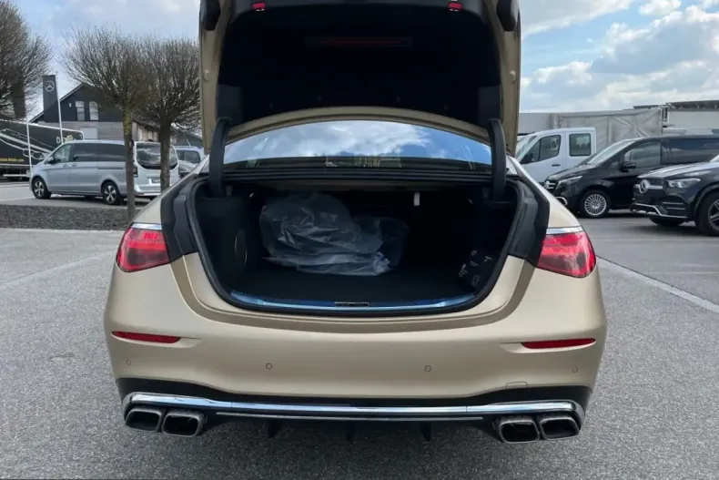 Mercedes-Benz S 63 AMG (Clasa S) din 2023 cu 19.990 km - oferta MER204483 - foto 15