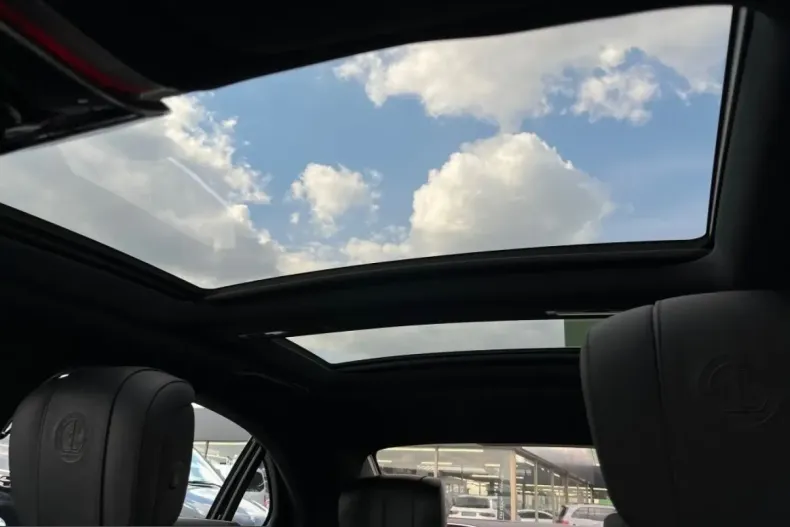 Mercedes-Benz S 63 AMG (Clasa S) din 2023 cu 19.990 km - oferta MER204483 - foto 17