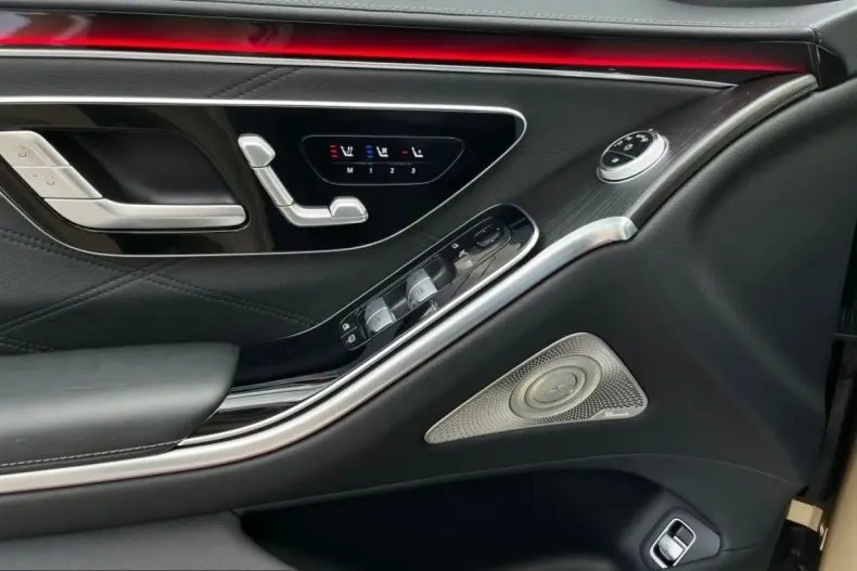 Mercedes-Benz S 63 AMG (Clasa S) din 2023 cu 19.990 km - oferta MER204483 - foto 19