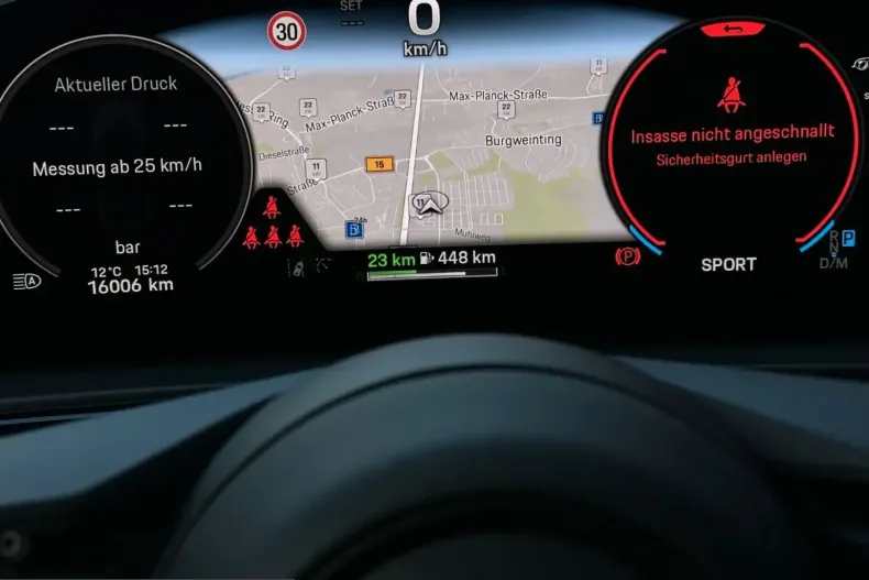 Porsche Cayenne din 2024 cu 16.100 km - oferta POR204485 - foto 17