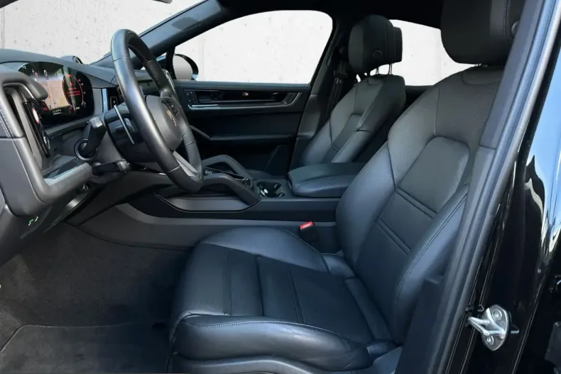 Porsche Cayenne din 2024 cu 16.100 km - oferta POR204485 - foto 18