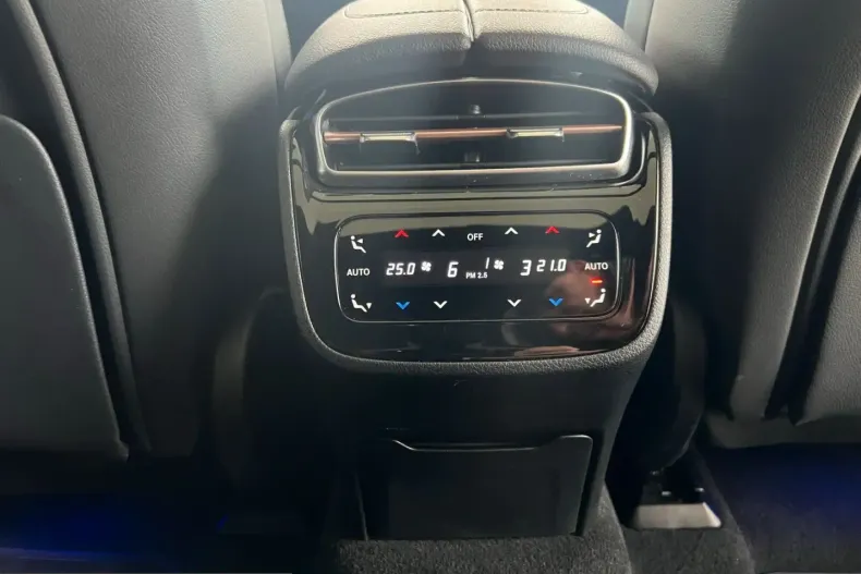 Mercedes-Benz EQE din 2023 cu 40.538 km - oferta MER204486 - foto 19