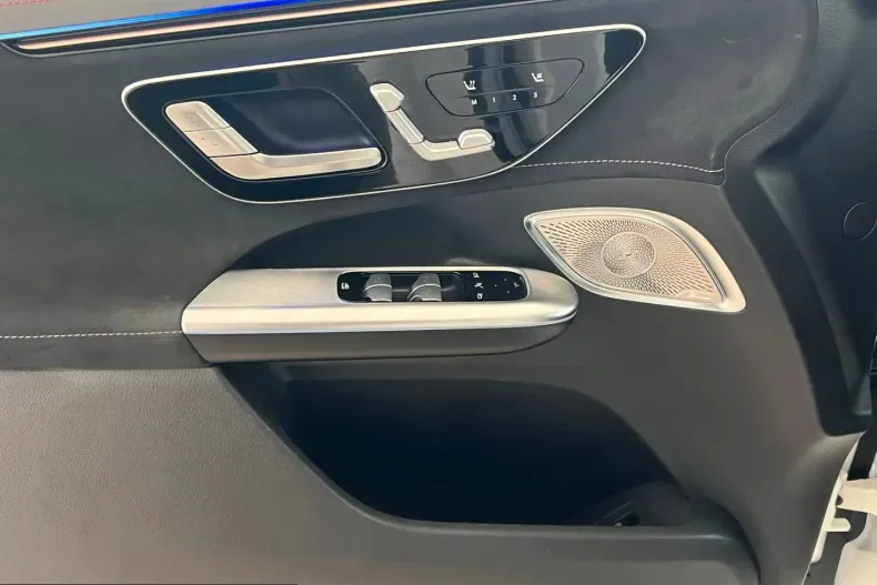 Mercedes-Benz EQE din 2023 cu 40.538 km - oferta MER204486 - foto 25