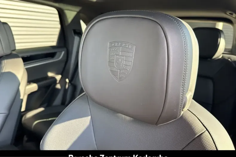 Porsche Cayenne din 2025 cu 12.900 km - oferta POR204488 - foto 35