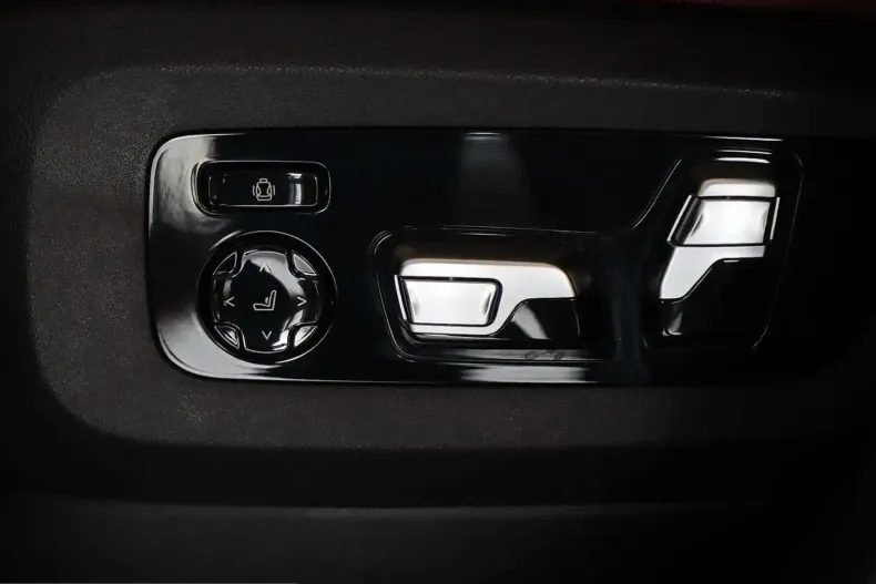 BMW X6 (Seria X) din 2022 cu 57.008 km - oferta BMW204495 - foto 16