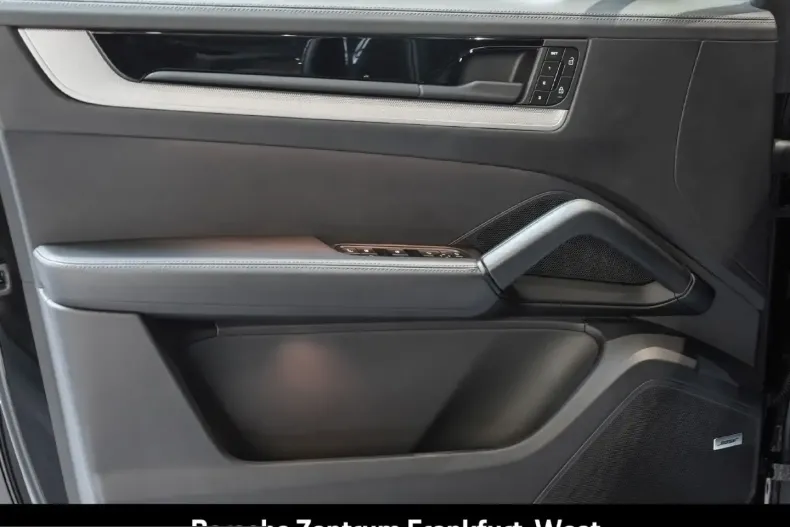 Porsche Cayenne din 2025 cu 19.250 km - oferta POR204500 - foto 33