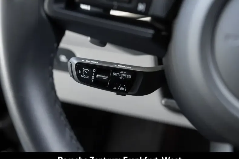 Porsche Cayenne din 2024 cu 16.658 km - oferta POR204501 - foto 31