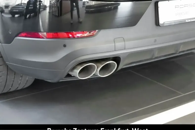 Porsche Cayenne din 2024 cu 16.658 km - oferta POR204501 - foto 37