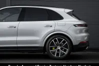 Porsche Cayenne din 2024 cu 16.818 km - oferta POR204503 - foto 12