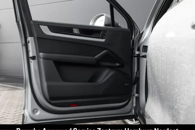 Porsche Cayenne din 2024 cu 16.818 km - oferta POR204503 - foto 24