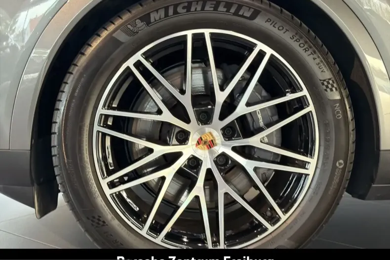 Porsche Cayenne din 2024 cu 14.600 km - oferta POR204505 - foto 6