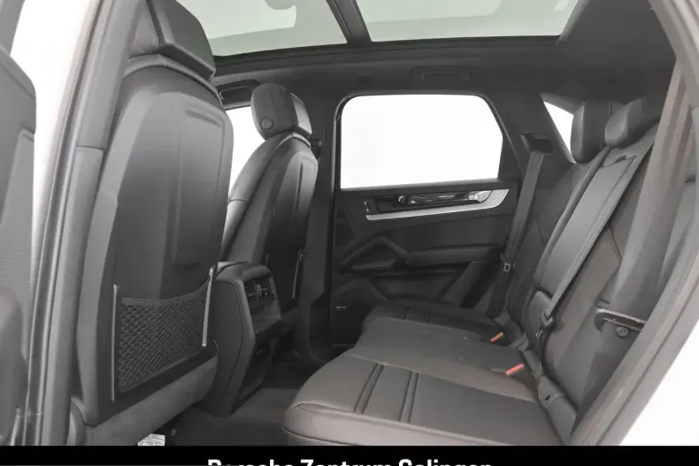 Porsche Cayenne din 2024 cu 18.525 km - oferta POR204507 - foto 17