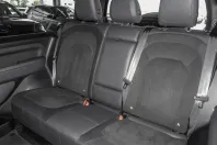 Land Rover Defender din 2023 cu 46.972 km - oferta LAN204512 - foto 5