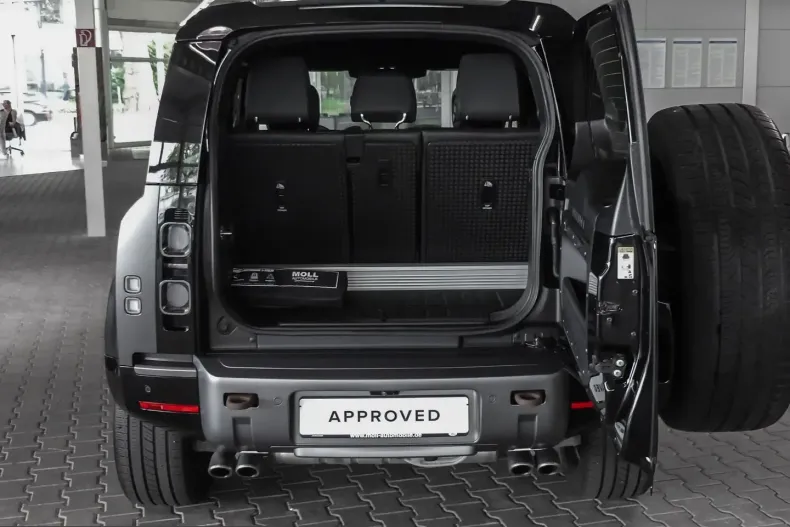 Land Rover Defender din 2023 cu 46.972 km - oferta LAN204512 - foto 24