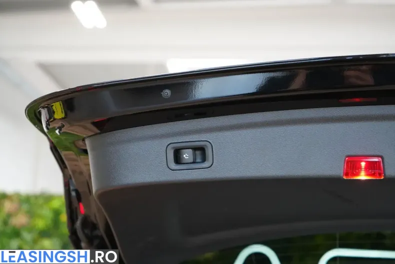 Mercedes-Benz GLE 450 (Clasa GLE) din 2023 cu 69.733 km - oferta MER204514 - foto 19