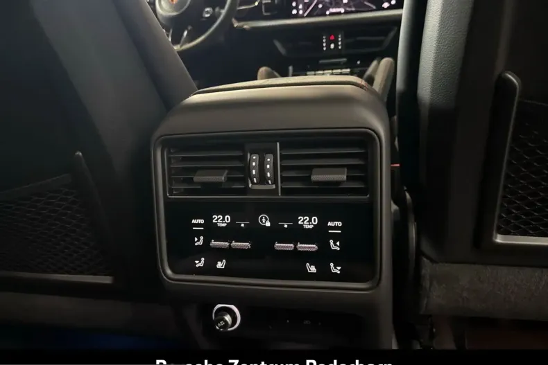 Porsche Cayenne din 2024 cu 2.350 km - oferta POR204515 - foto 33