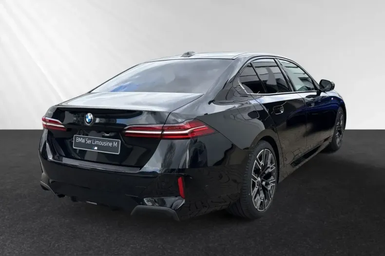 BMW 520 (Seria 5) din 2025 cu 19.990 km - oferta BMW204516 - foto 3