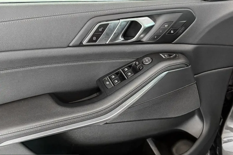 BMW X5 (Seria X) din 2022 cu 42.848 km - oferta BMW204517 - foto 21