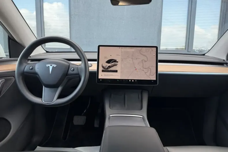 Tesla Model Y din 2023 cu 76.617 km - oferta TES204519 - foto 11