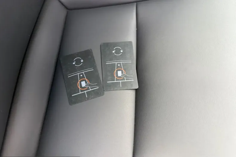 Tesla Model Y din 2023 cu 76.617 km - oferta TES204519 - foto 23