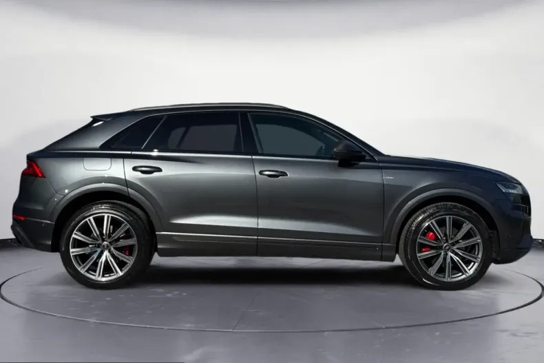 Audi Q8 din 2023 cu 77.513 km - oferta AUD204531 - foto 4