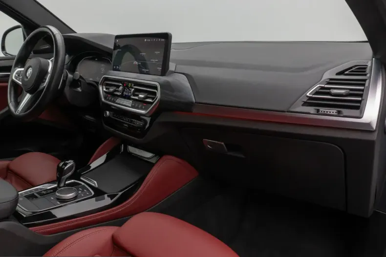 BMW X4 (Seria X) din 2023 cu 26.917 km - oferta BMW204532 - foto 22