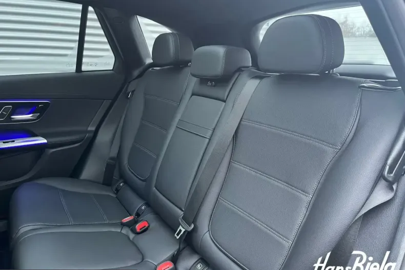 Mercedes-Benz GLC 300 (Clasa GLC) din 2024 cu 21.329 km - oferta MER204534 - foto 13