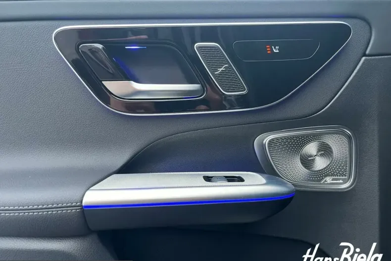 Mercedes-Benz GLC 300 (Clasa GLC) din 2024 cu 21.329 km - oferta MER204534 - foto 14