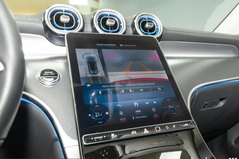 Mercedes-Benz GLC 200 (Clasa GLC) din 2023 cu 15.129 km - oferta MER204535 - foto 21