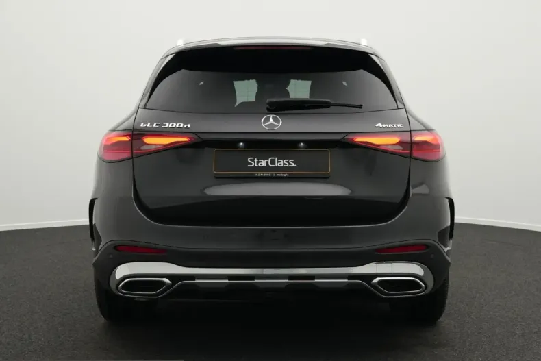 Mercedes-Benz GLC 300 (Clasa GLC) din 2025 cu 8.214 km - oferta MER204537 - foto 4