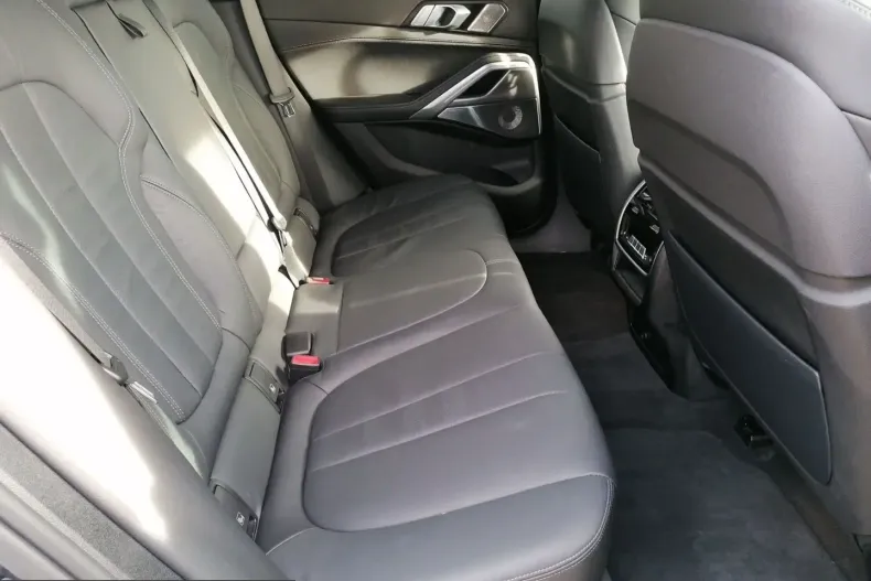 BMW X6 (Seria X) din 2022 cu 81.493 km - oferta BMW204540 - foto 10