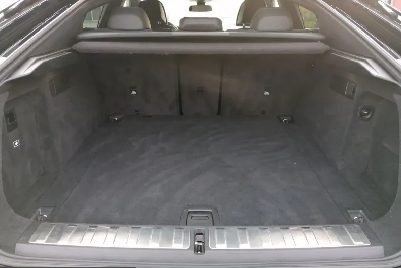 BMW X6 (Seria X) din 2022 cu 81.493 km - oferta BMW204540 - foto 13