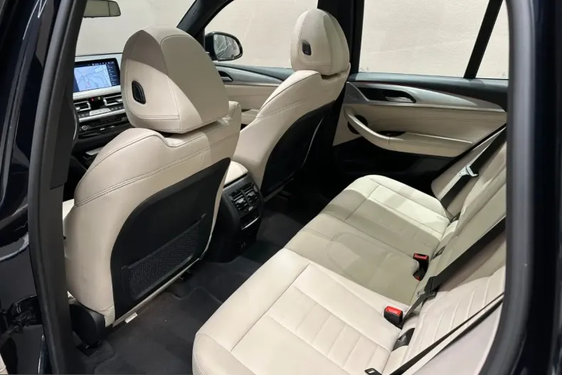 BMW X3 (Seria X) din 2022 cu 47.900 km - oferta BMW204543 - foto 12