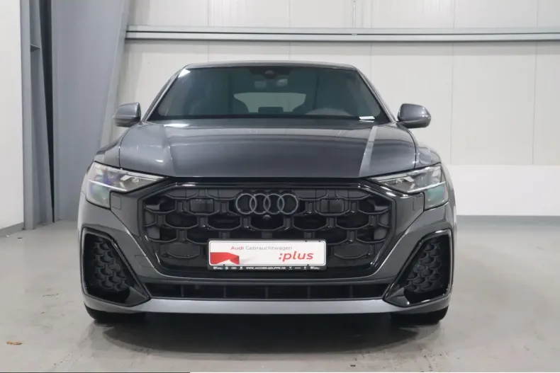 Audi Q8 din 2024 cu 14.583 km - oferta AUD204544 - foto 1