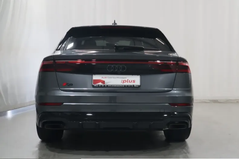 Audi Q8 din 2024 cu 14.583 km - oferta AUD204544 - foto 4