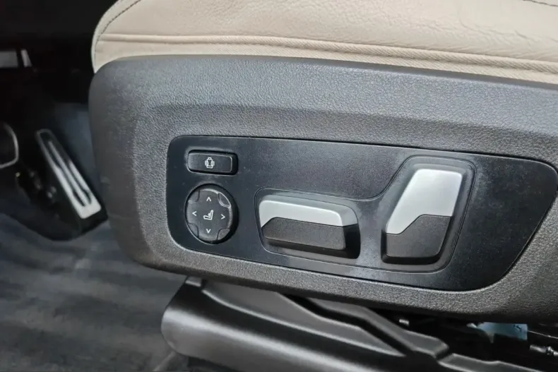 BMW X3 (Seria X) din 2021 cu 75.370 km - oferta BMW204545 - foto 10