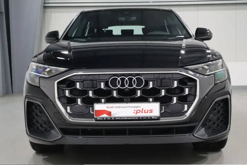 Audi Q8 din 2025 cu 19.790 km - oferta AUD204546 - foto 1