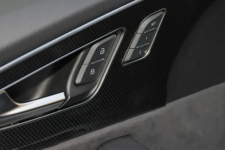 Audi Q8 din 2023 cu 96.800 km - oferta AUD204549 - foto 13