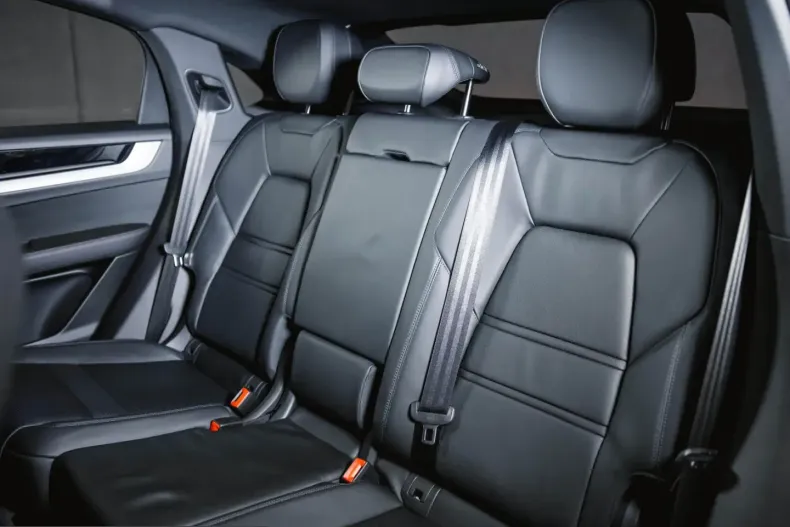 Porsche Cayenne din 2023 cu 9.990 km - oferta POR204550 - foto 22