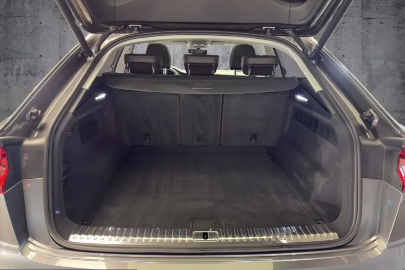 Audi Q8 din 2022 cu 51.044 km - oferta AUD204554 - foto 12