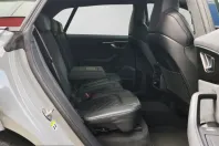 Audi Q8 din 2023 cu 74.321 km - oferta AUD204555 - foto 5