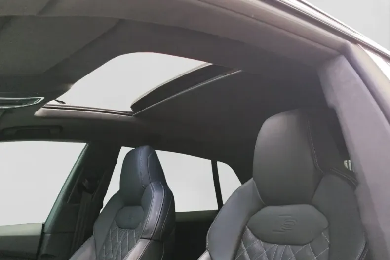 Audi Q8 din 2023 cu 74.321 km - oferta AUD204555 - foto 17