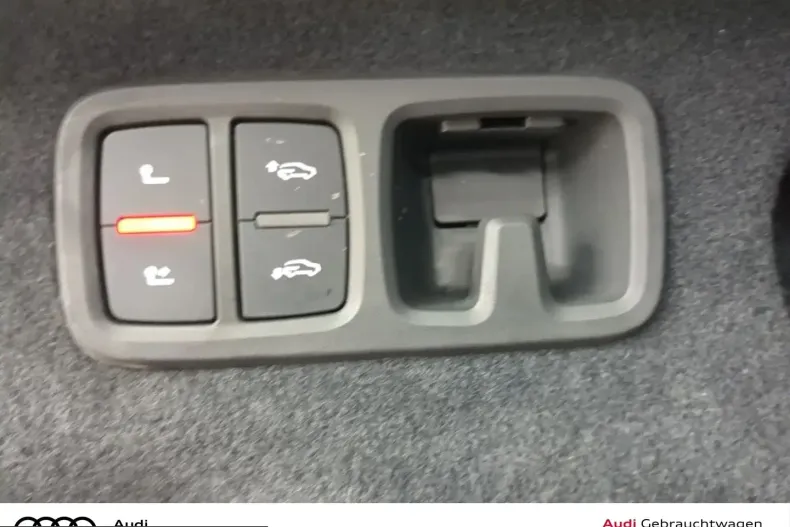 Audi Q8 din 2022 cu 61.445 km - oferta AUD204556 - foto 21