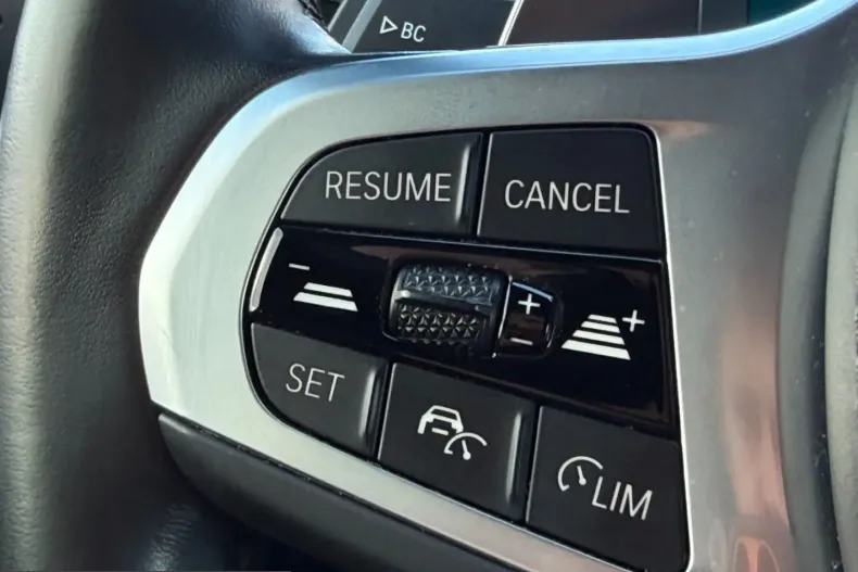 BMW X6 (Seria X) din 2023 cu 35.177 km - oferta BMW204557 - foto 14