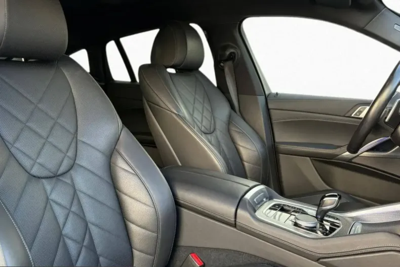 BMW X6 (Seria X) din 2023 cu 47.088 km - oferta BMW204558 - foto 2