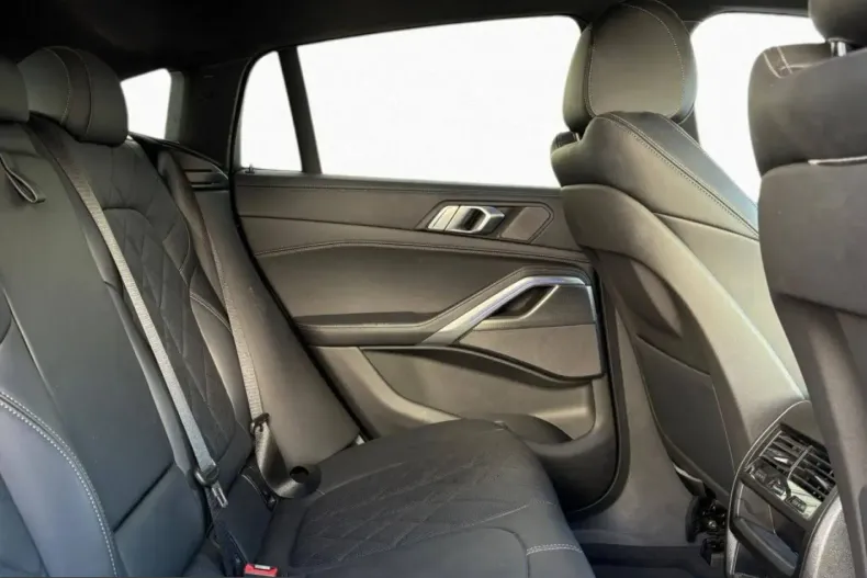 BMW X6 (Seria X) din 2023 cu 47.088 km - oferta BMW204558 - foto 5