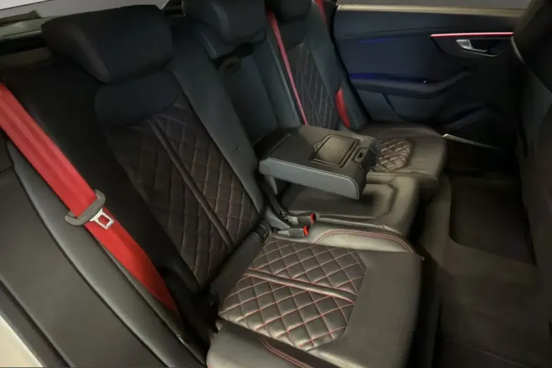 Audi Q8 din 2022 cu 94.648 km - oferta AUD204559 - foto 13