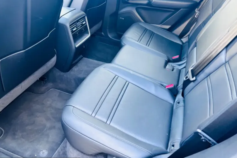 Porsche Cayenne din 2022 cu 98.800 km - oferta POR204560 - foto 6