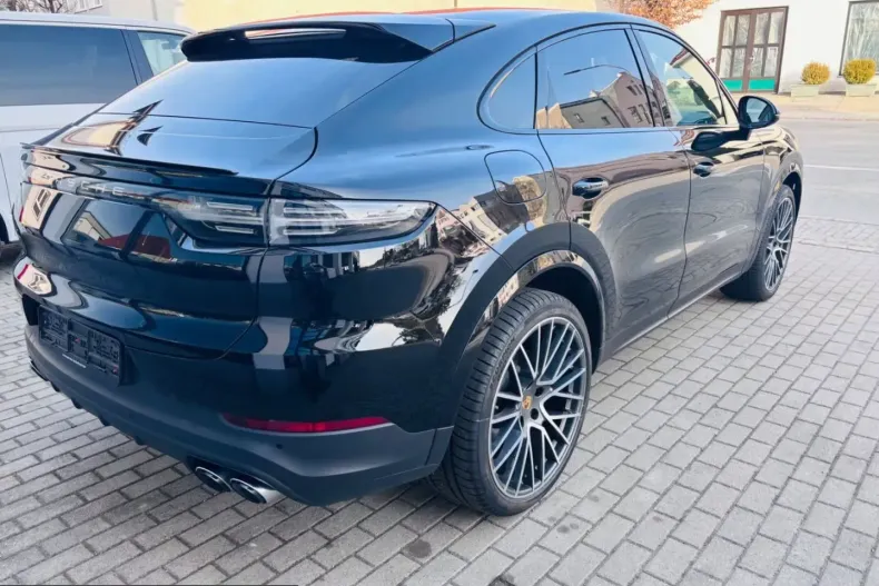 Porsche Cayenne din 2022 cu 98.800 km - oferta POR204560 - foto 8